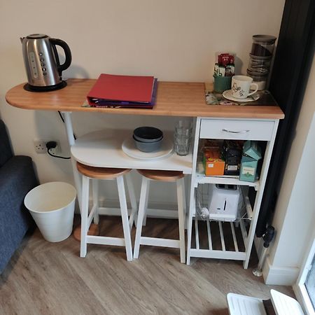 En-Suite Double Room With Private Entrance Edinburgh Luaran gambar