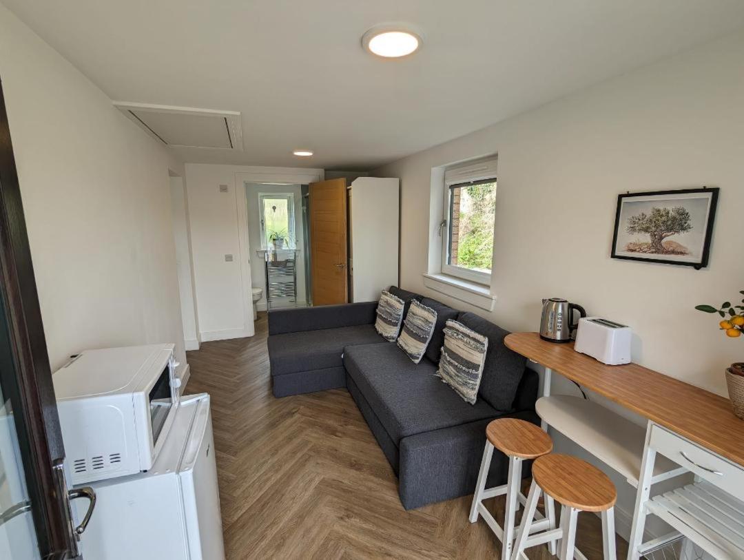En-Suite Double Room With Private Entrance Edinburgh Luaran gambar