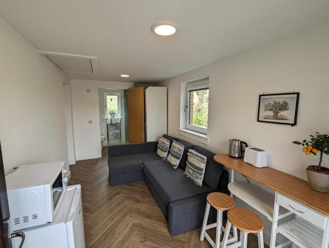 En-Suite Double Room With Private Entrance Edinburgh Luaran gambar